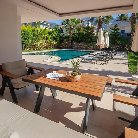 Lumar Homes - Valley Willa Fethiye