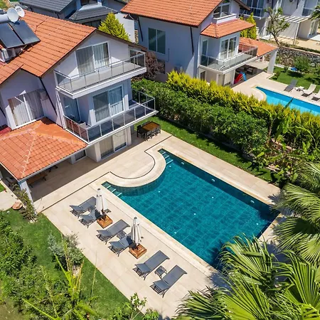 Lumar Homes - Valley * 페티예