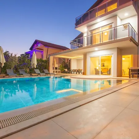 Βίλα Lumar Homes - Valley *