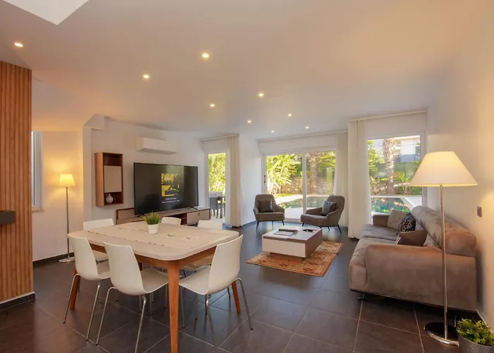 Lumar Homes - Valley Βίλα