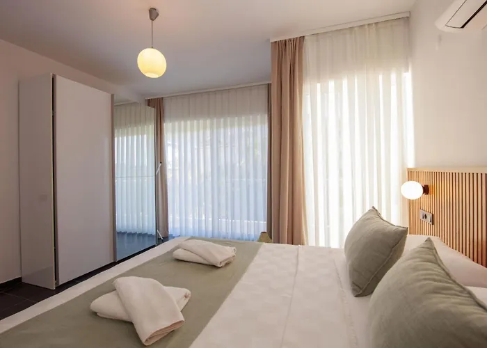 Lumar Homes - Valley Βίλα